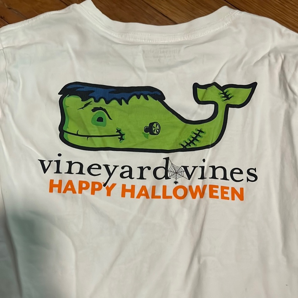 Vineyard vines Frankenstein T-shirt